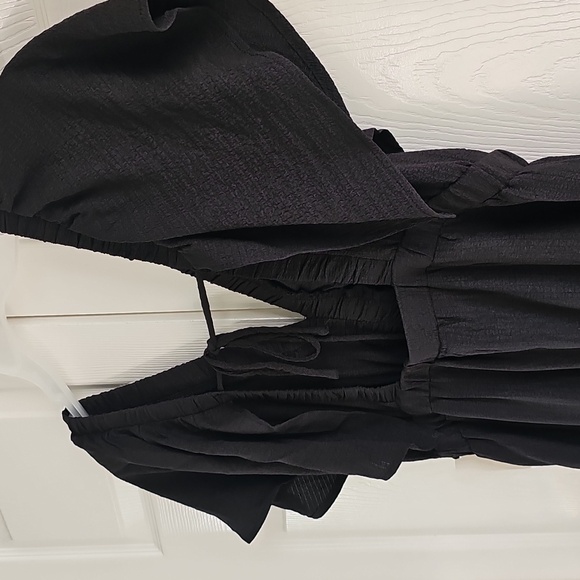 NWT Mila Mae Flutter Sleeve Tiered w Back Tie Maxi Dress Black Medium - Picture 10 of 14